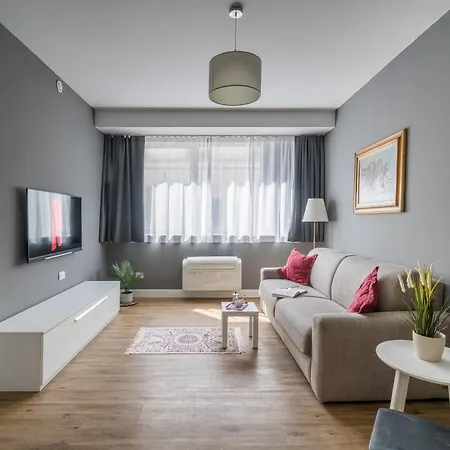 No 32 - Modern Luxury * Florença